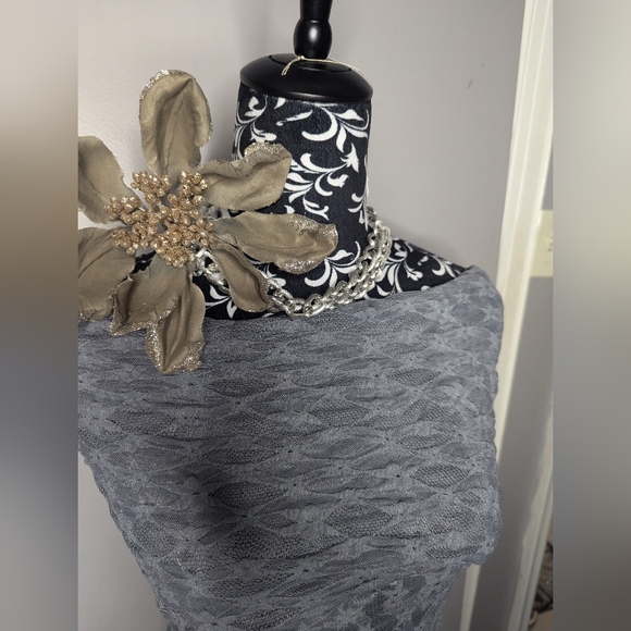 Zara Lace Bodysuit - Picture 2 of 4